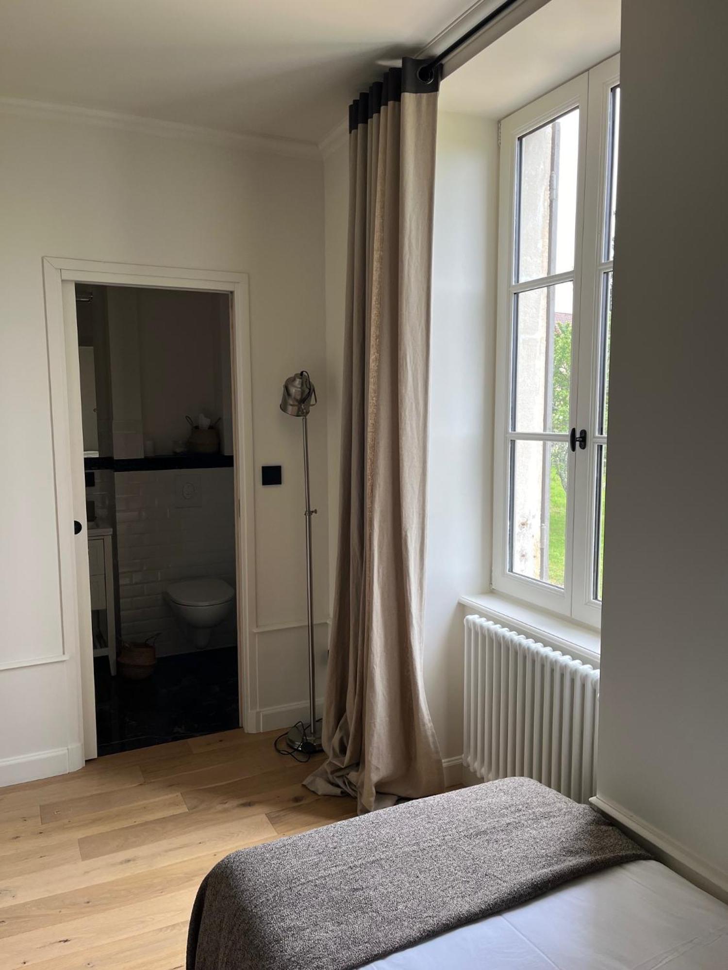 Clos Des Dames De Lancharre - La Maison Des Vignes Chapaize Zimmer foto
